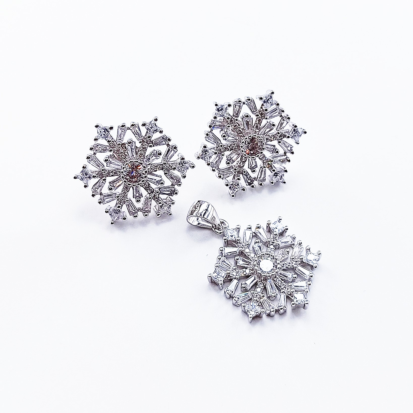 Pendant Sets » Locket Sets » 925 Sterling Silver